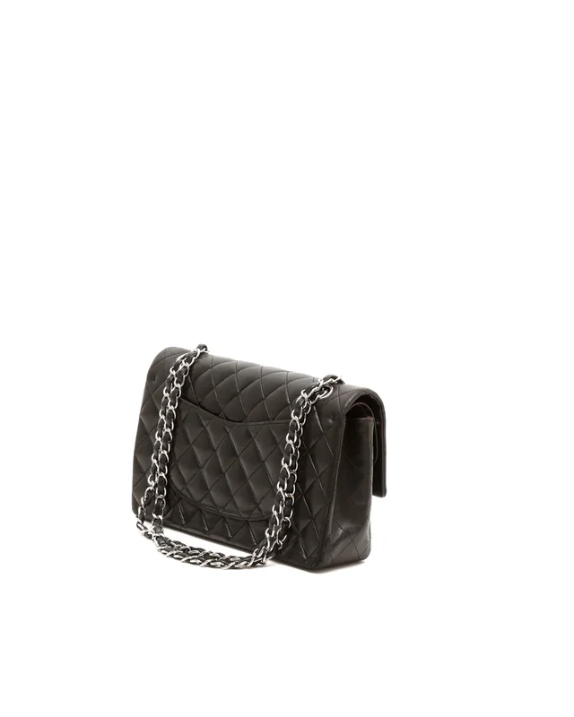 Chanel Classic Medium Double Flap Bag in Leather from A Retro Tale, photo 3 of 10