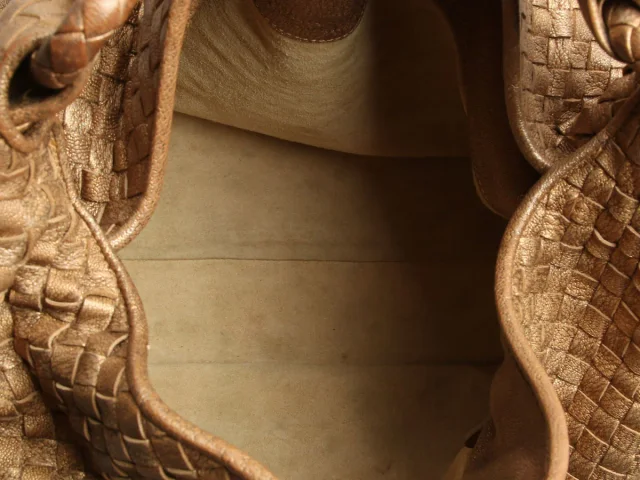 Bottega Veneta Ottone Chèvre Hobo in Goatskin from Ann's Fabulous Finds, photo 8 of 9