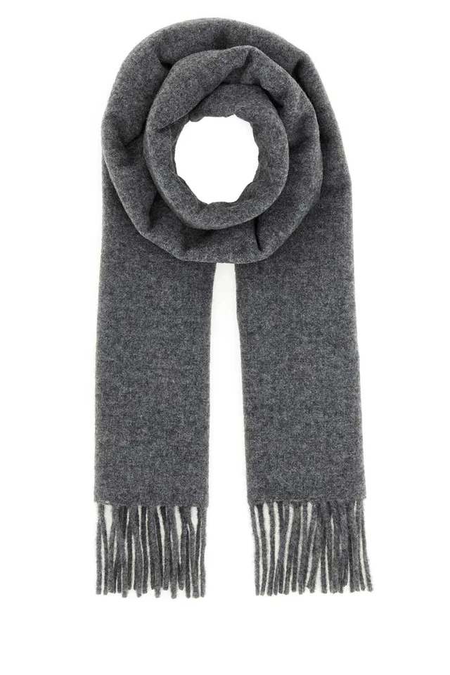 Jil Sander Virgin Wool Scarf — Gray Exterior: Scarfs in Grey Wool from HEWI