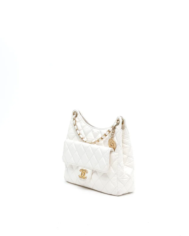Chanel Medium Wavy CC Bag in Leather from A Retro Tale, photo 2 of 13