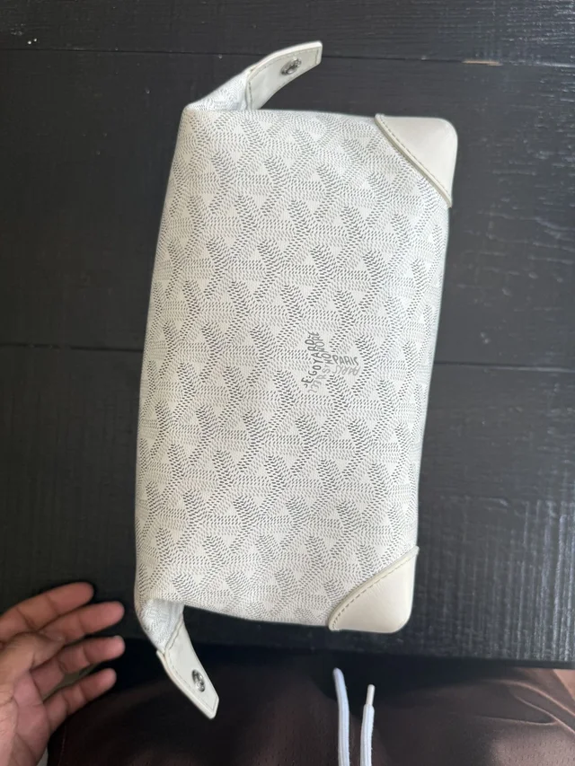 Goyard Bowling 25 Toilet Bag White in white from Grailed, photo 1 of 1