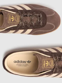 adidas Originals Low-top sneakers with lace-up fastening in 100% Cow, photo 4 of 6 from LUISAVIAROMA