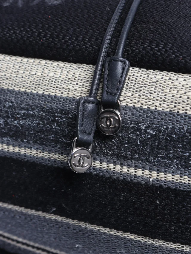 Chanel Black 2018 Rue Cambon canvas backpack in Black Canvas from Sign of the Times, photo 7 of 7