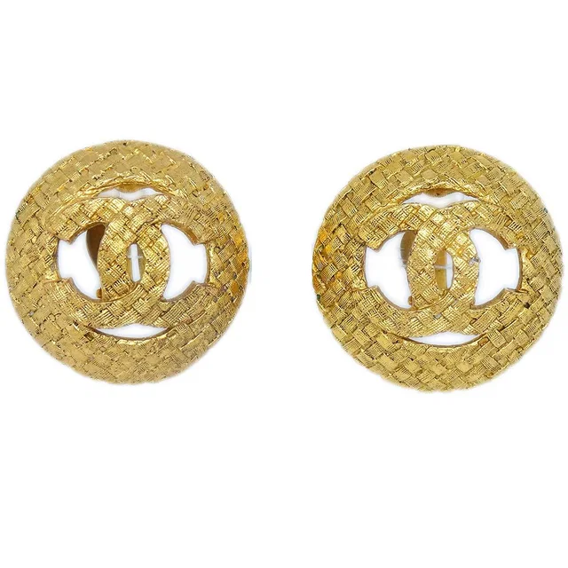Chanel 1994 Woven CC Cutout Earrings Gold Clip-On in Gold Woven leather from AMORE Vintage Tokyo