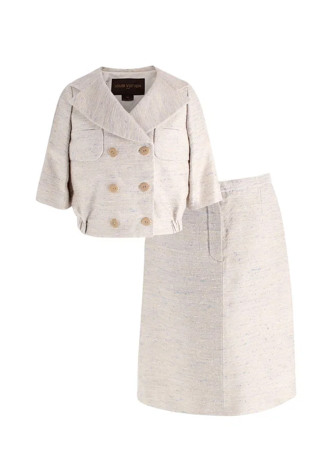 Louis Vuitton Vintage Beige Silk Jacket and Skirt Suit in Beige Silk from HEWI