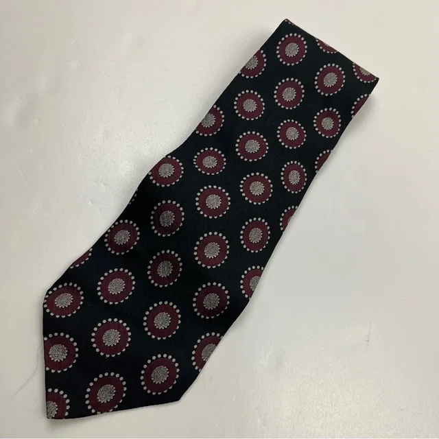 Giorgio Armani Cravatte Men's Black Burgundy Medallion Tie Neck Tie Silk Office in black|red Silk from Poshmark