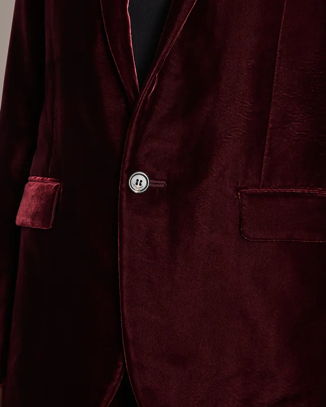 Saint Laurent Burgundy Velvet Blazer and Tailored Trouser Set Size FR 34 (UK 6) in Burgundy Velvet from Sellier, photo 2 of 2
