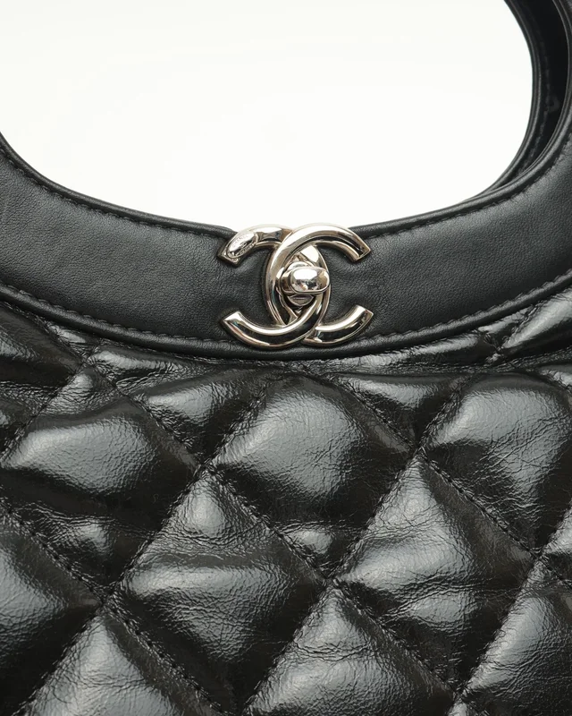 Chanel Small 31 Shopping Bag in Leather from A Retro Tale, photo 6 of 11