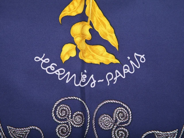 Hermès Arabesques Silk Scarf 90cm in Silk from Ann's Fabulous Finds, photo 2 of 6