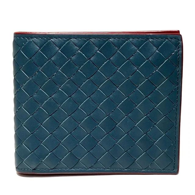 Bottega Veneta Intrecciato Leather Wallet in Woven leather from LuxUness