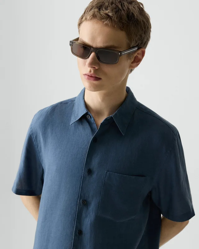 Theory Irving Short-Sleeve Shirt in Relaxed Linen in BERING 100% Linen, photo 4 of 12 from Theory