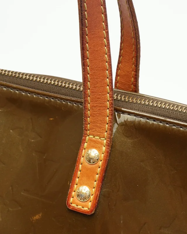 Louis Vuitton Vernis Bellevue GM Bag in Patent leather from A Retro Tale, photo 10 of 14