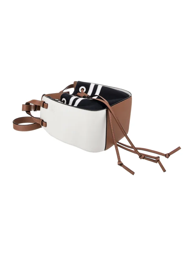 Loewe Bucket Bag Shoulder in blue Canvas from The RealReal, photo 5 of 6