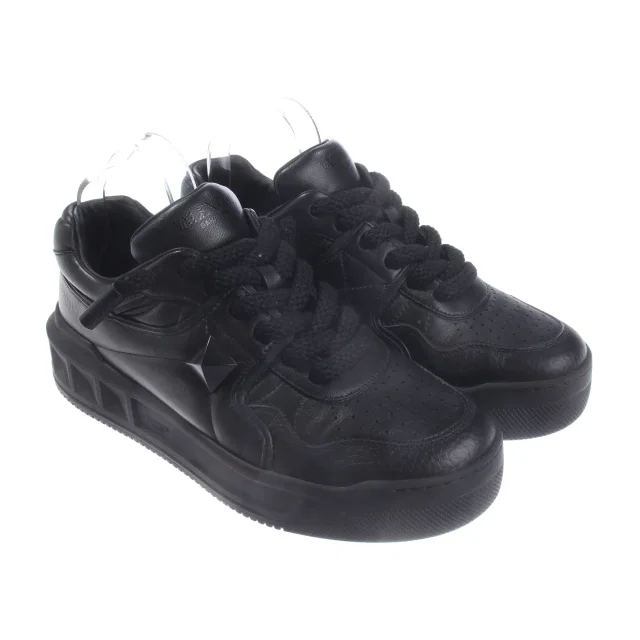 Valentino Garavani Rockstud Sneaker EUR 42,5 Schwarz in Schwarz from Buddy And Selly