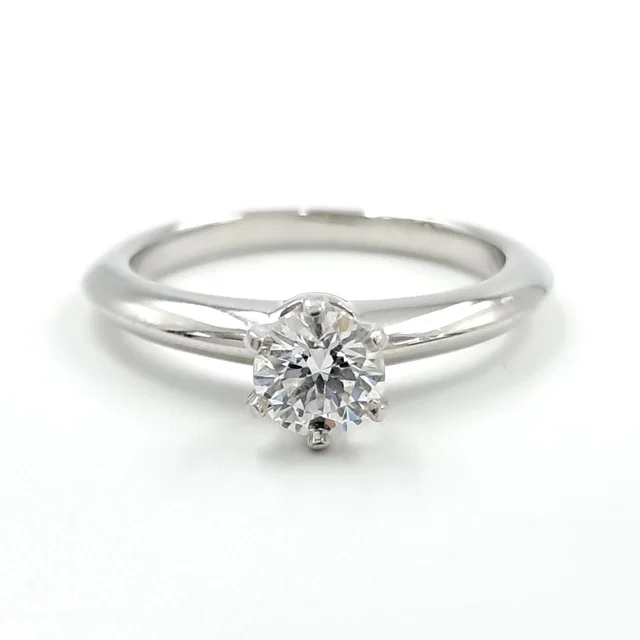 Tiffany & Co. 티파니 0.35ct 다이아 반지 from GUGUS