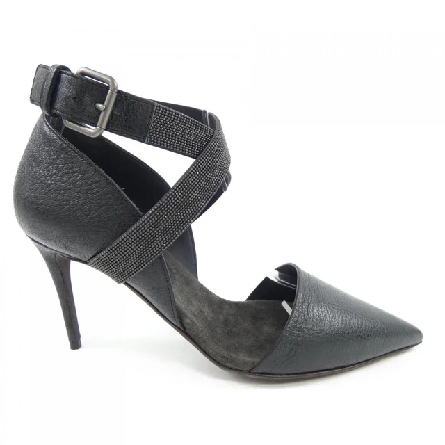 Brunello Cucinelli Leather Pumps in Leather from LuxUness