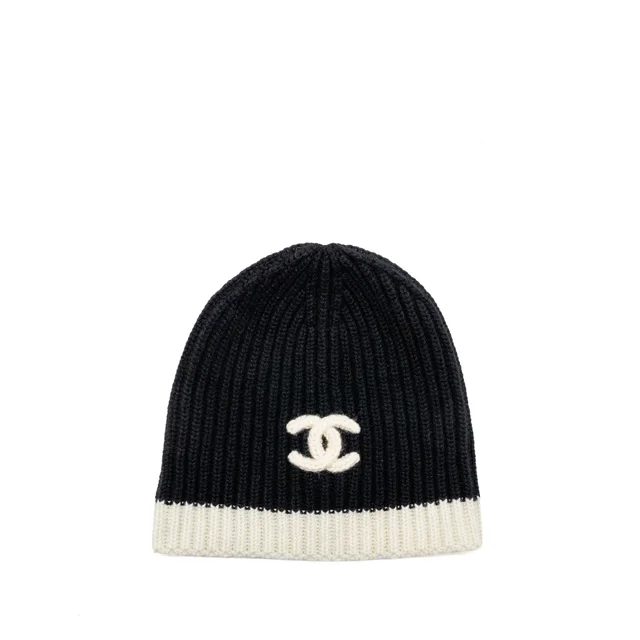 Chanel CC beanie Cashmere Black/White in Black Cashmere from EMIER