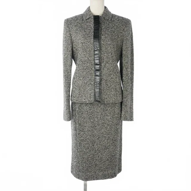 Max Mara Set Skirts Stainless Steel Jacket Tweed 38 Gray in Grey Tweed from The Reluxe