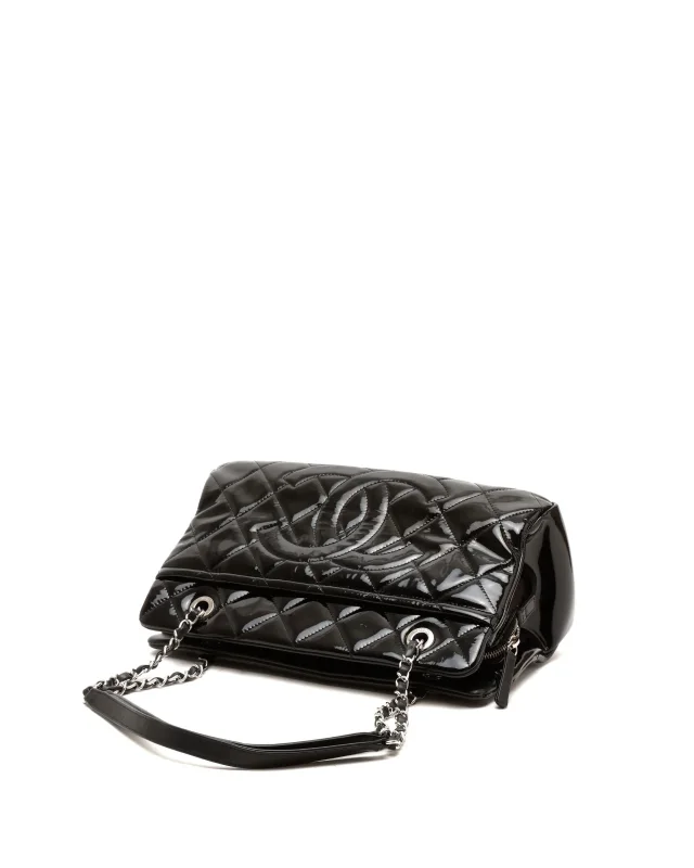 Chanel CC Patent Chain Tote Bag in Patent leather from A Retro Tale, photo 4 of 8