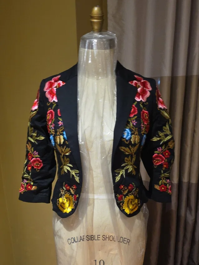Christian Lacroix Black Floral Embroidered Cropped Jacket - Women's Sz 36 in black|red from Poshmark