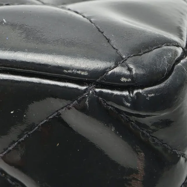 Chanel Jumbo Patent Single Flap Bag in Patent leather from A Retro Tale, photo 9 of 14