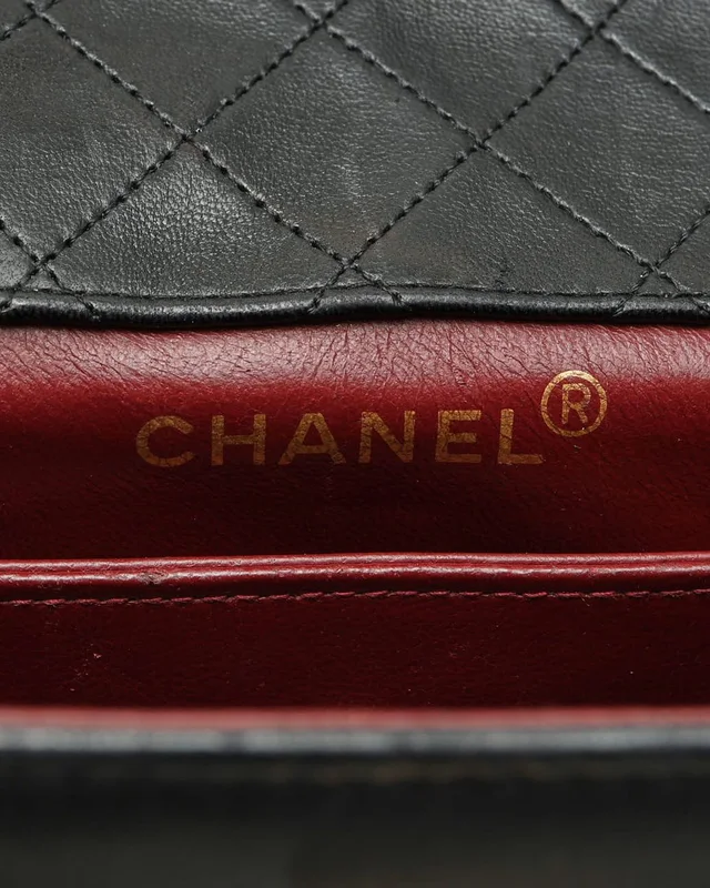 Chanel Trapezoid Flap Bag in Leather from A Retro Tale, photo 9 of 11