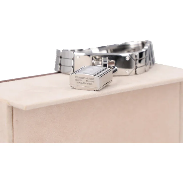 Hermès Kelly Watch, Mini model, 16 mm & Kelly Watch Clochette Lanyard Necklace in Box leather from HEWI, photo 13 of 29