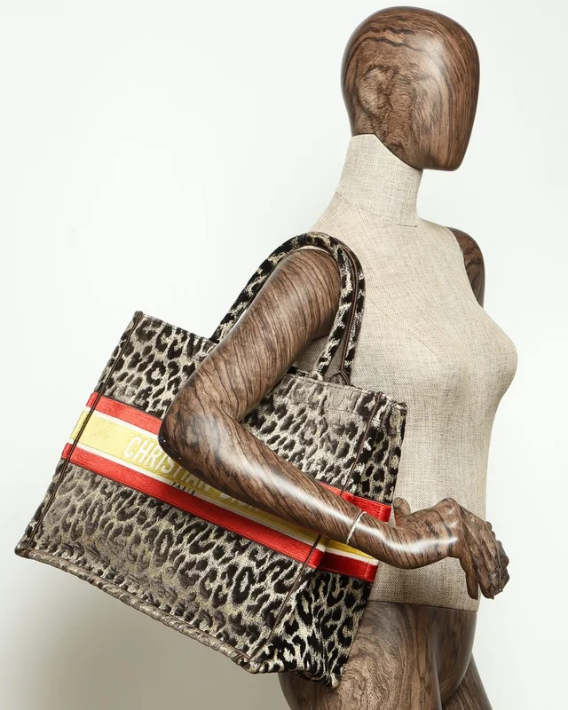 Dior Large Leopard Mizza Book Tote Bag in Velvet from A Retro Tale, photo 11 of 11