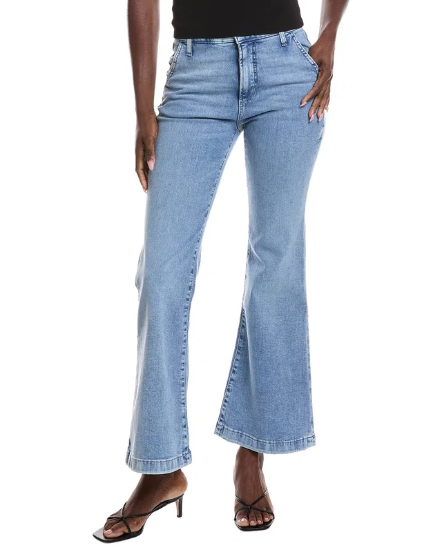 JOE'S Jeans Petite Tilda Trouser Jean in https://asset2.ruecdn.com/images/sw/105058/1050584300_RLSW_blue.jpg, image 1 of 1 from Gilt