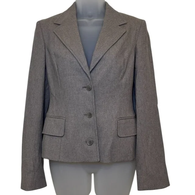 Dolce & Gabbana Blend Blazer Size Eu 40/ Us 4 (Flaw) in brown|neutral Wool from Poshmark, photo 1 of 1