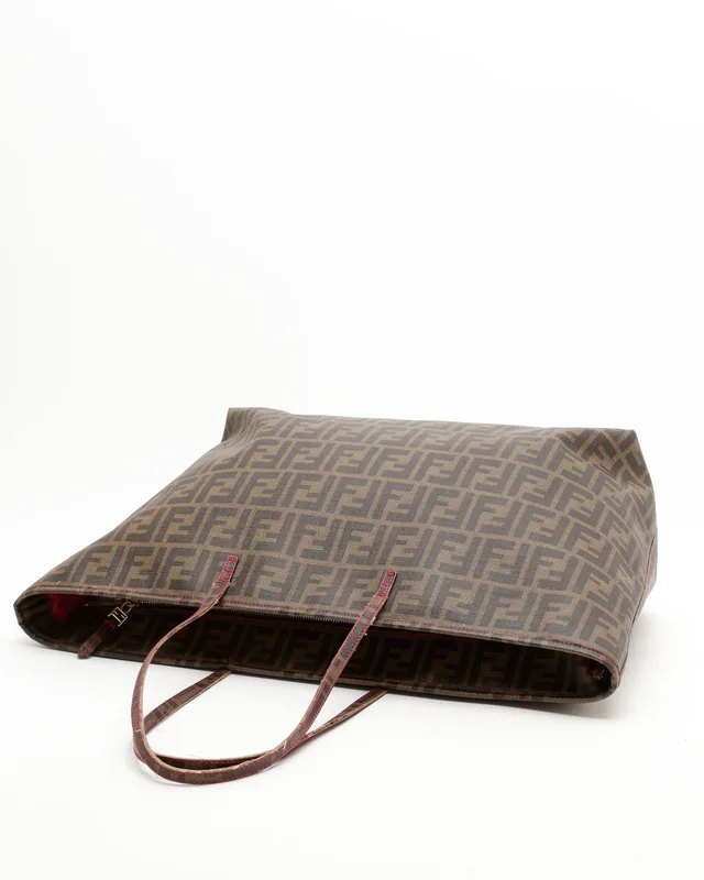 Fendi Zucca Roll Tote Bag in Coated canvas from A Retro Tale, photo 4 of 9