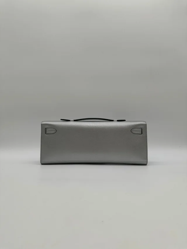 Hermès Kelly Cut Argent Chevre Palladium Hardware in Silver Goatskin from Luxury Promise, photo 3 of 9