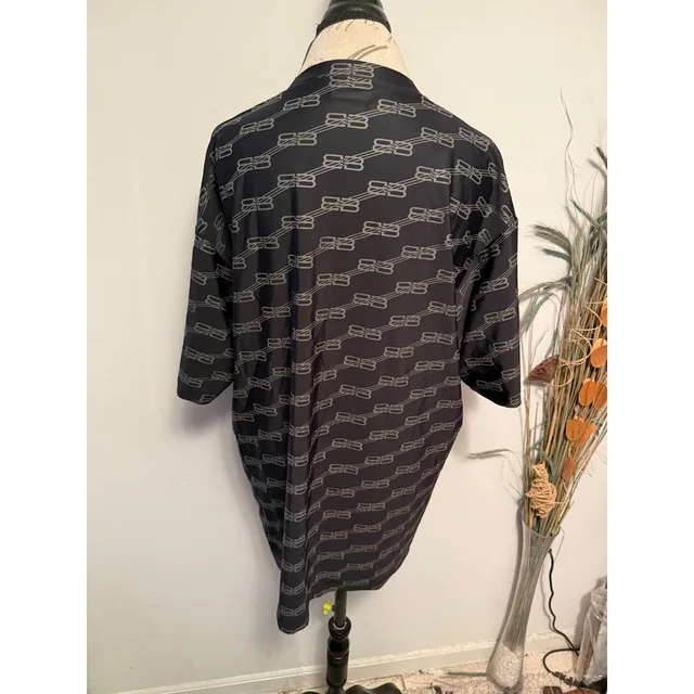 Balenciaga Swimwear Mens Bb Logo Oversized Rash Guard Black 657027 Size S/48 in black|gray from Poshmark