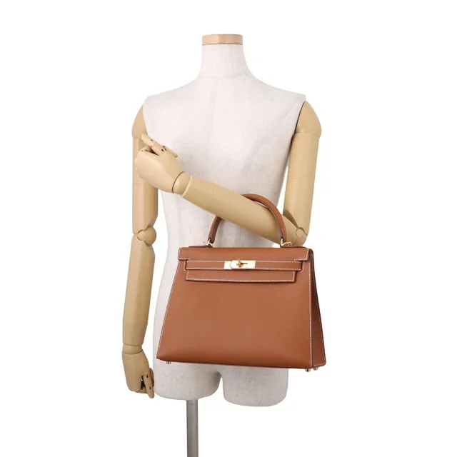 Hermès Kelly Sellier Gold Epsom Size 28 in Gold Epsom leather from GALLERY RARE, photo 5 of 12