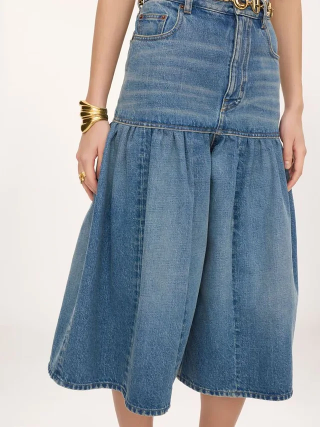 Chloé High-Rise Balloon Bermuda Shorts, photo 8 of 9 from SENSER