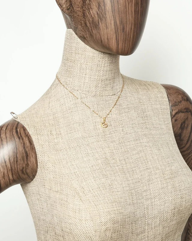 Gucci Interlocking 18kt Gold Necklace in Gold from A Retro Tale, photo 6 of 6