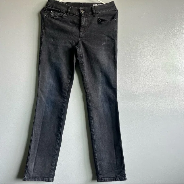 Diesel Jeans Sandy 0679a 02 Stretch. 02 W27 -L30 Black in black from Poshmark