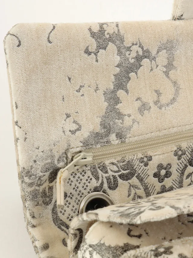 Chanel Circa 2009 Velour Flower Pattern Classic Flap Chain Bag 25cm in Velvet from VINTAGE QOO TOKYO, photo 16 of 20