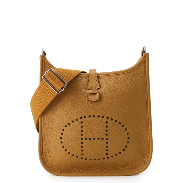 Hermès Evelyne 3 Sesame Taurillon Clemence Size 23 in Clemence leather from GALLERY RARE