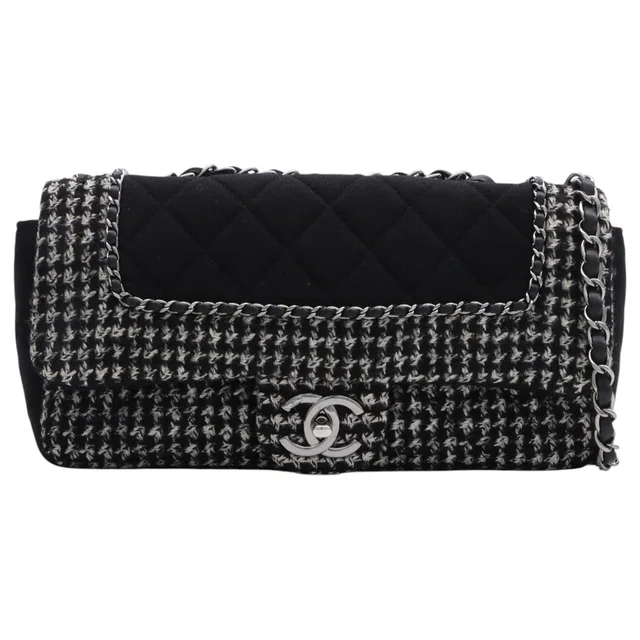 Chanel 2014-era Cotton Tweed Combo CC Turnlock Chain Shoulder Bag Black/Gray in Black Tweed from VINTAGE QOO TOKYO