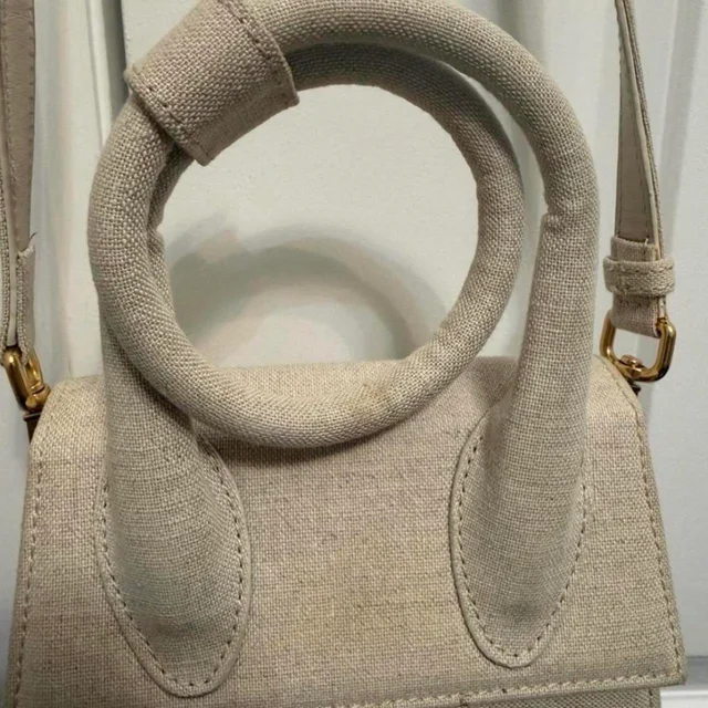 Jacquemus Women's Shoulder bags - Cream/Tan in neutral|brown from Depop, photo 3 of 4