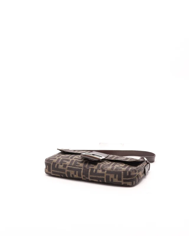 Fendi Zucca Baguette Bag in Canvas from A Retro Tale, photo 5 of 7