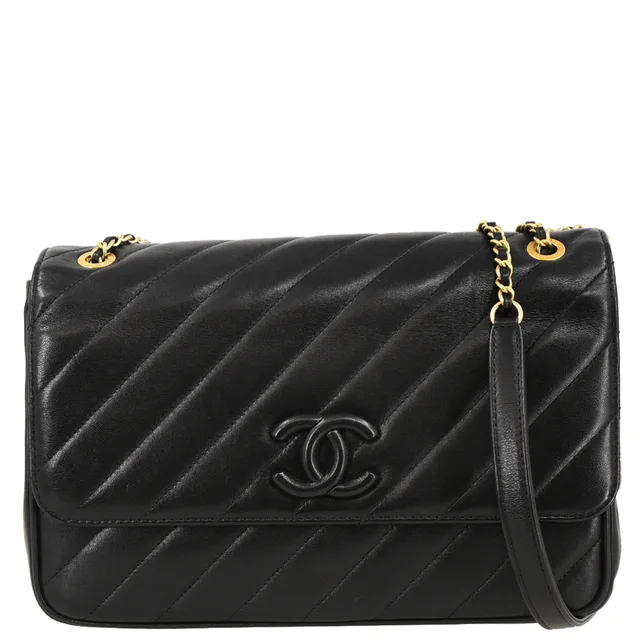 Chanel 2015-2016 Black Lambskin Shoulder Bag in Black Lambskin from AMORE Vintage Tokyo