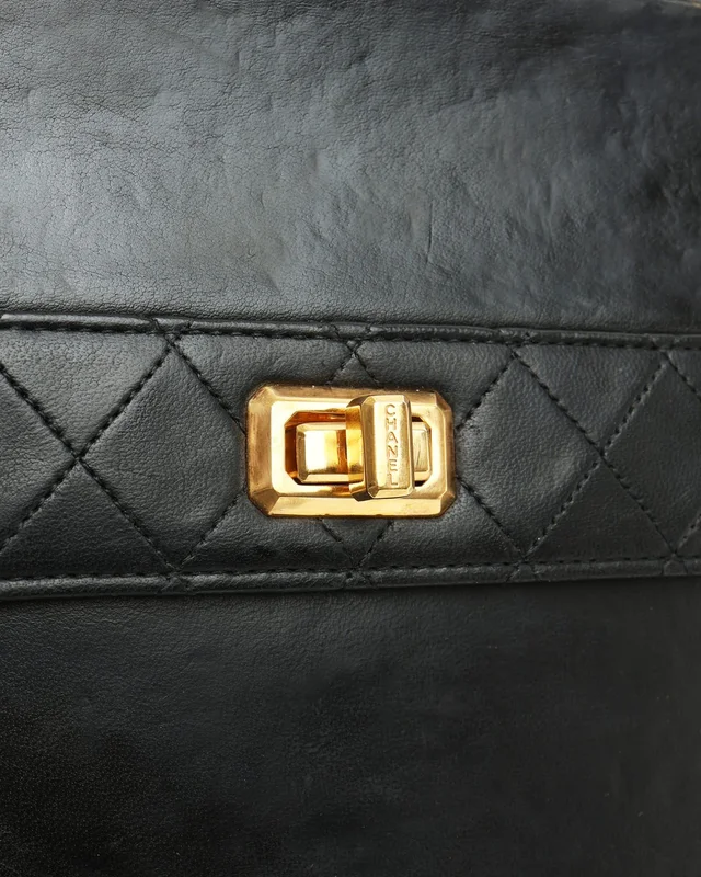 Chanel Trapezoid Flap Bag in Leather from A Retro Tale, photo 7 of 11