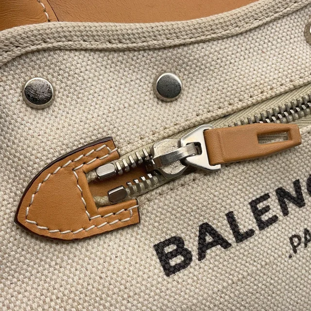 Balenciaga Belhara Brown/Natural419993 9260 Leather Canvas in Brown Canvas from GALLERY RARE, photo 11 of 19