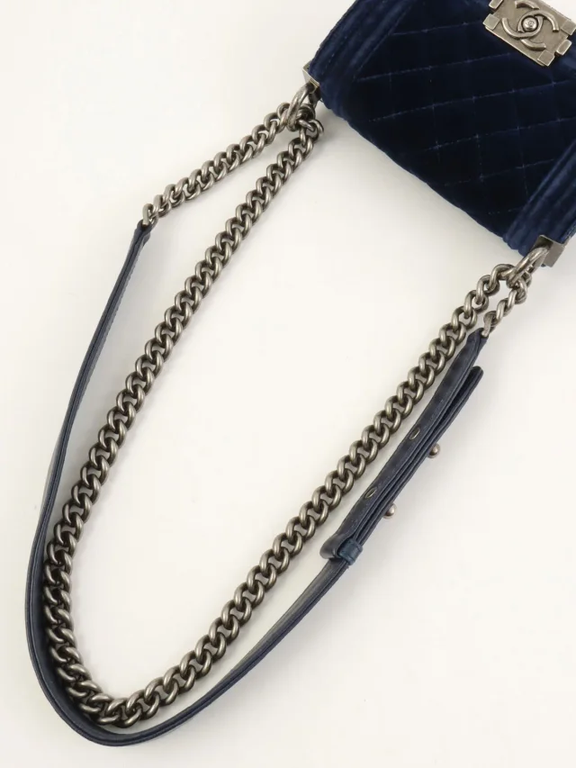 VELVET BOY CHANEL CHAIN SHOULDER BAG MINI, NAVY, c. 2013 in Navy Velvet from VINTAGE QOO TOKYO, photo 12 of 21