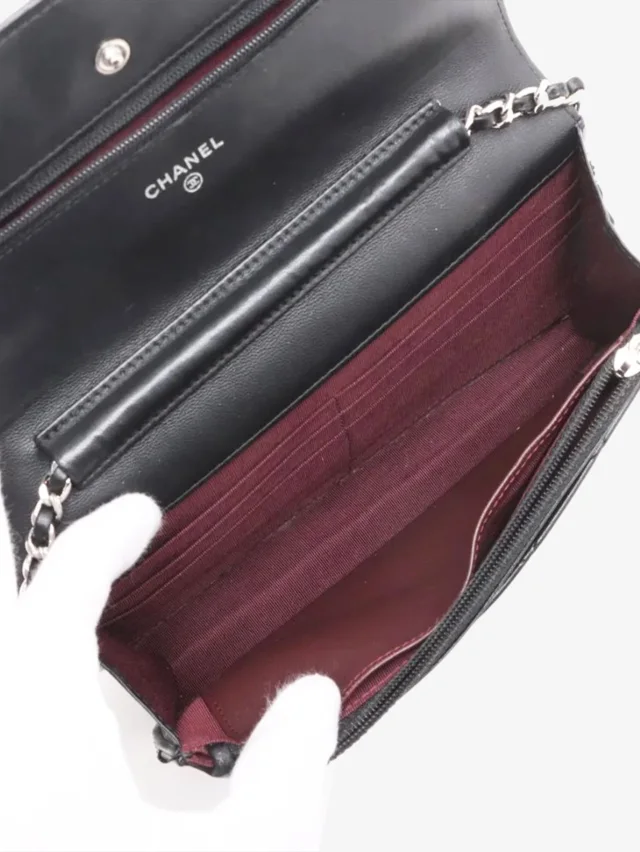 Chanel Black 2013 lambskin quilted Wallet on Chain in Black Lambskin from Sign of the Times, photo 6 of 16