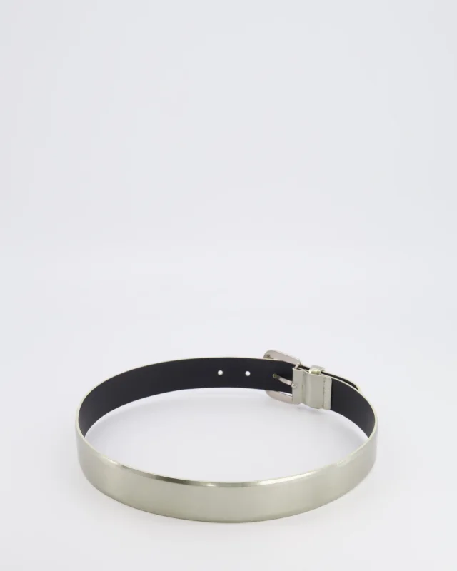 Chanel Silver Metallic Leather Belt with Silver Buckle and Logo Plate Detail 70cm in Silver Leather from Sellier, photo 6 of 9