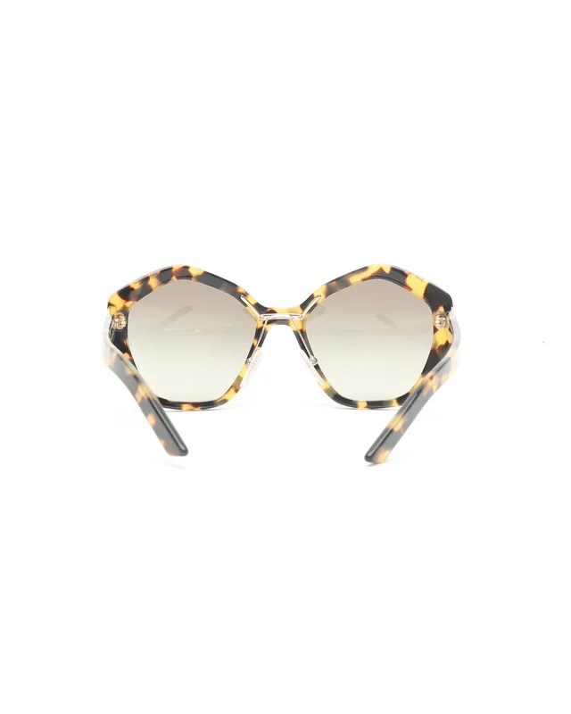 Prada Animal Prints from A Retro Tale, photo 3 of 5