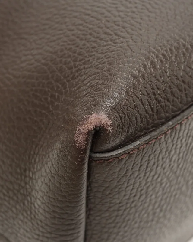 Gucci Bamboo tote Bag in Caviar leather from A Retro Tale, photo 8 of 11
